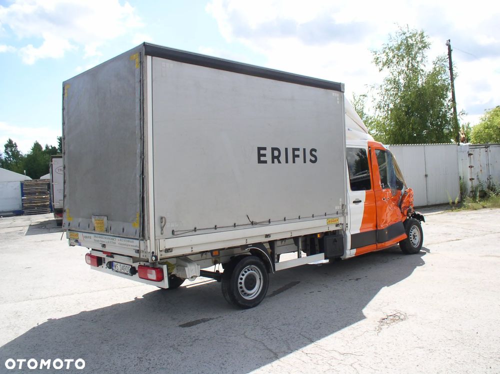 Volkswagen CRAFTER - 7