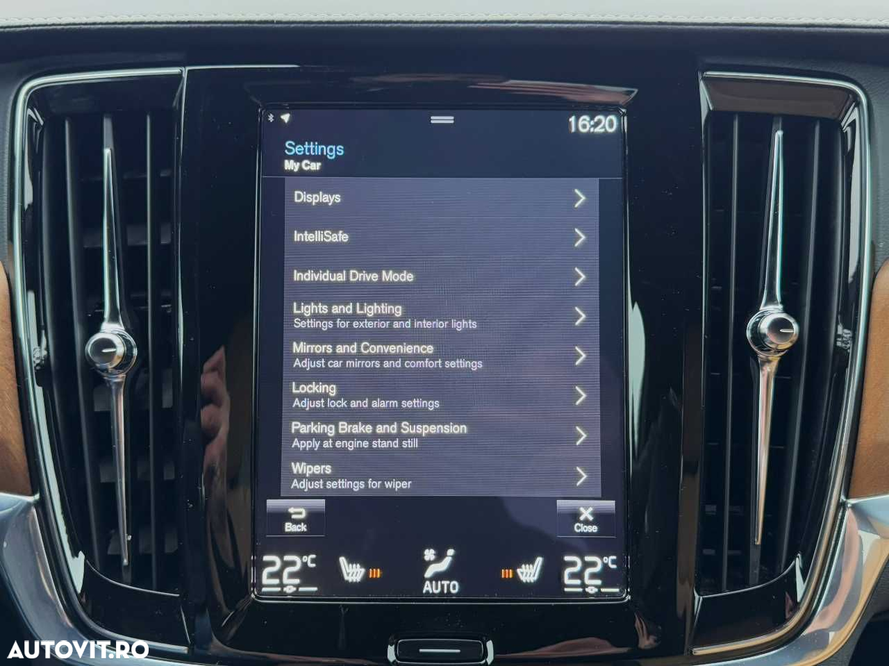 Volvo S90 D4 Inscription - 35