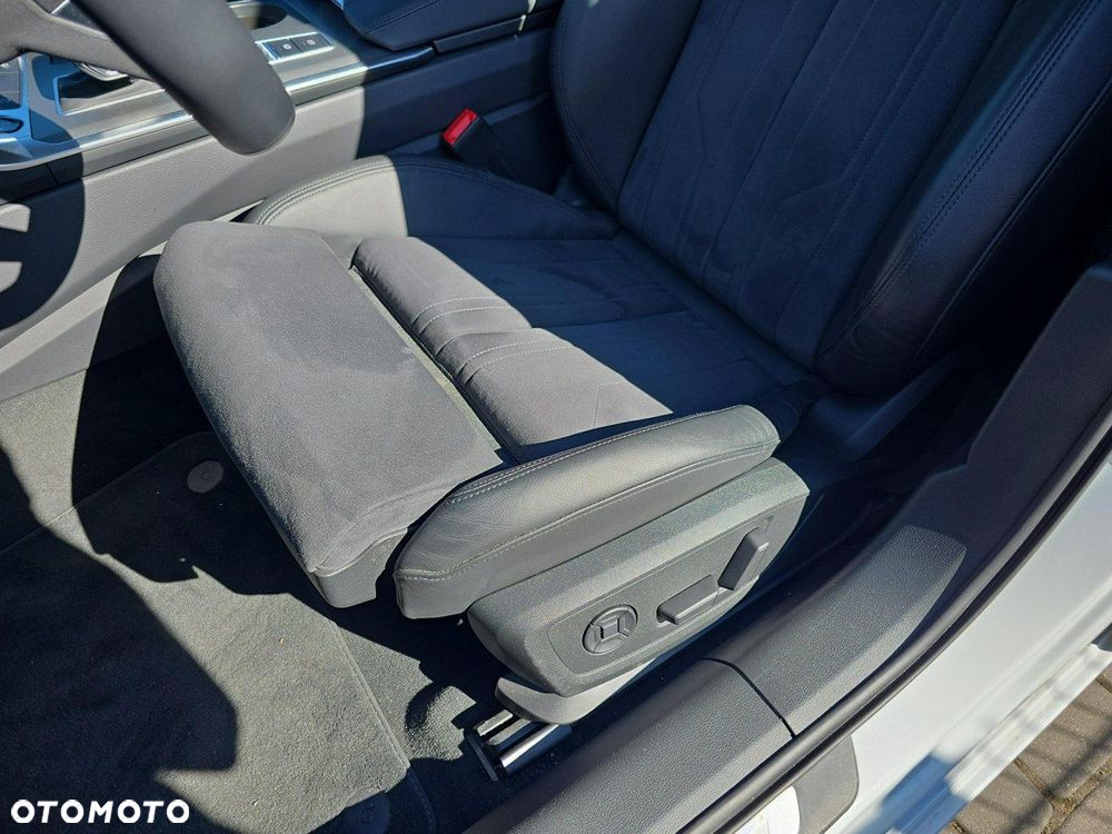 Audi A6 Avant 50 TDI quattro tiptronic design - 12