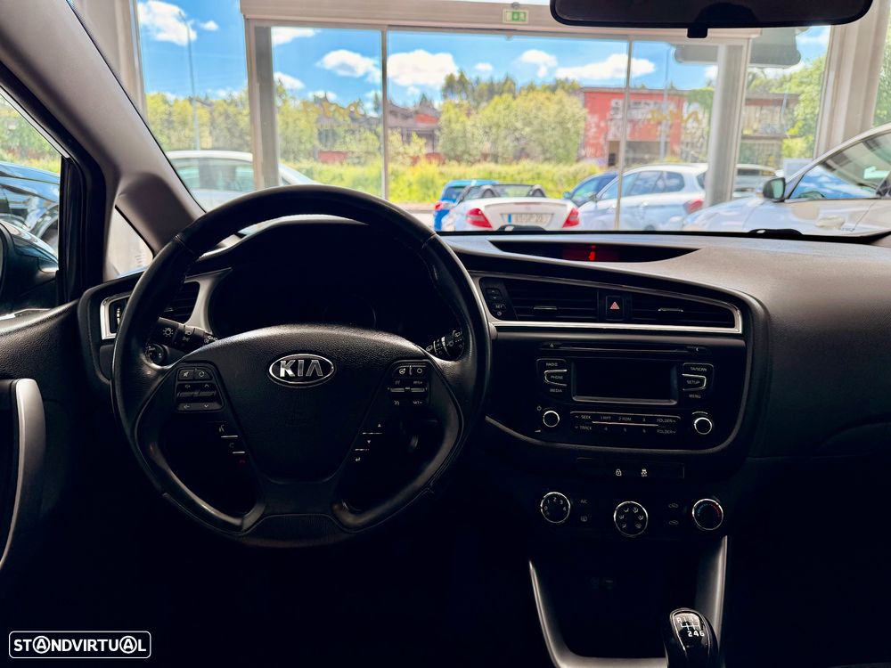Kia Ceed SW 1.4 CRDi Prime - 17