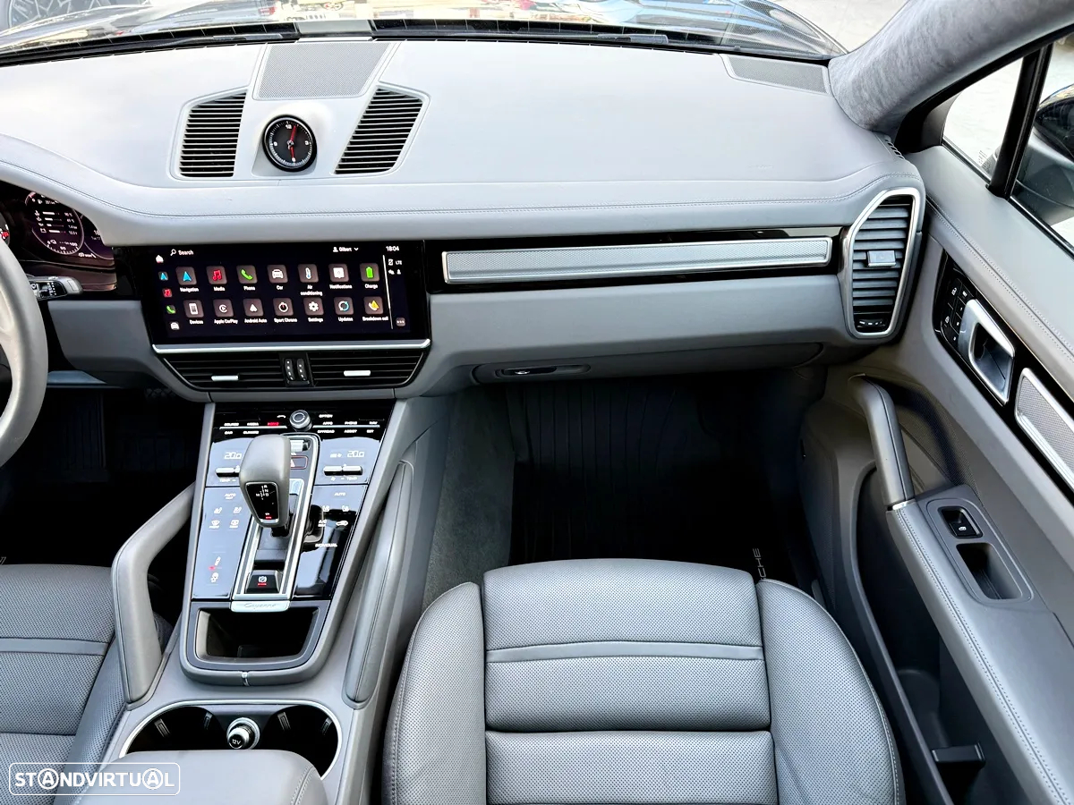 Porsche Cayenne Coupé E-Hybrid - 11