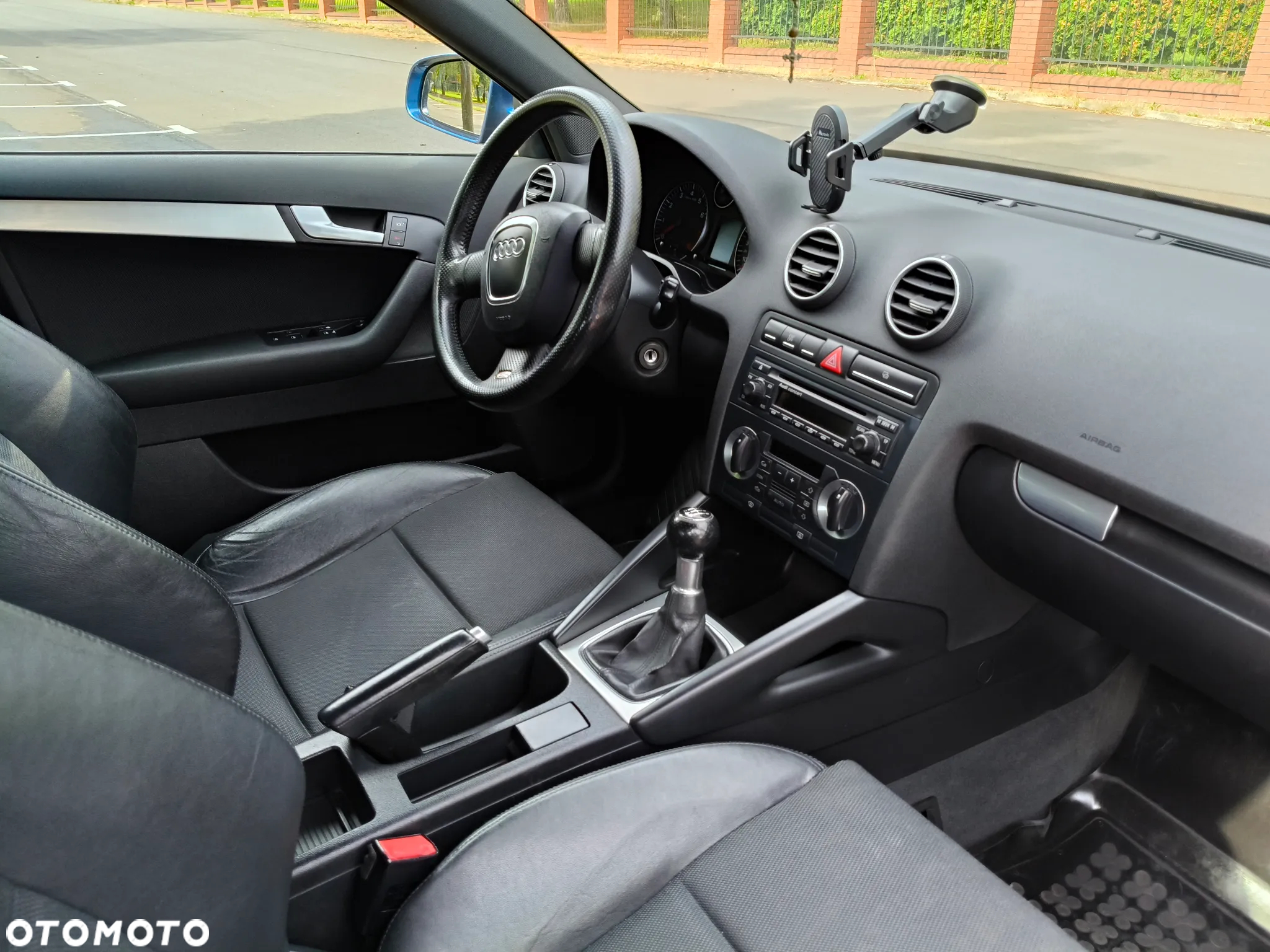Audi A3 Sportback 2.0 FSI Ambition - 2