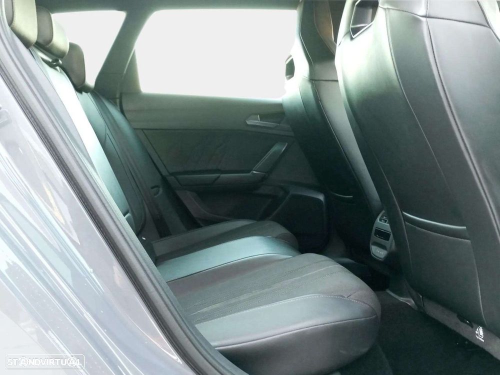 Cupra Leon ST 1.5 eTSI MID DSG - 13