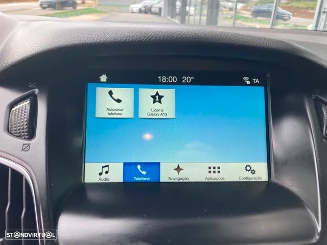 Ford Focus 1.0 EcoBoost S&S ST-Line - 19