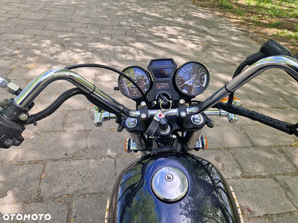 Suzuki GS - 2