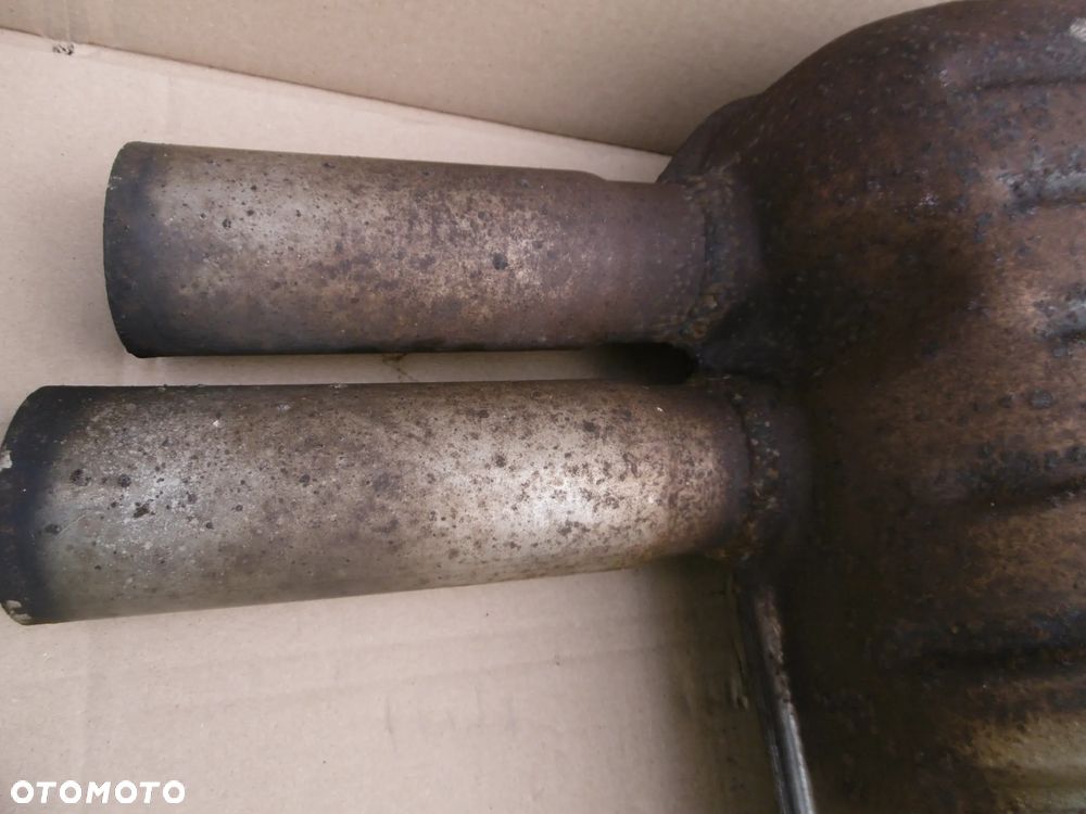 Tłumik końcowy tylny BMW e90 e91 323i 325xi 325i 2.5 n52 n52b25 7534341 - 2