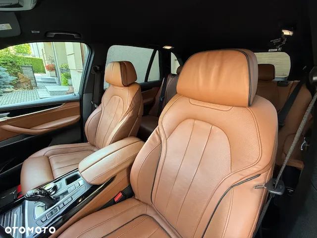 BMW X5 M M50d - 17