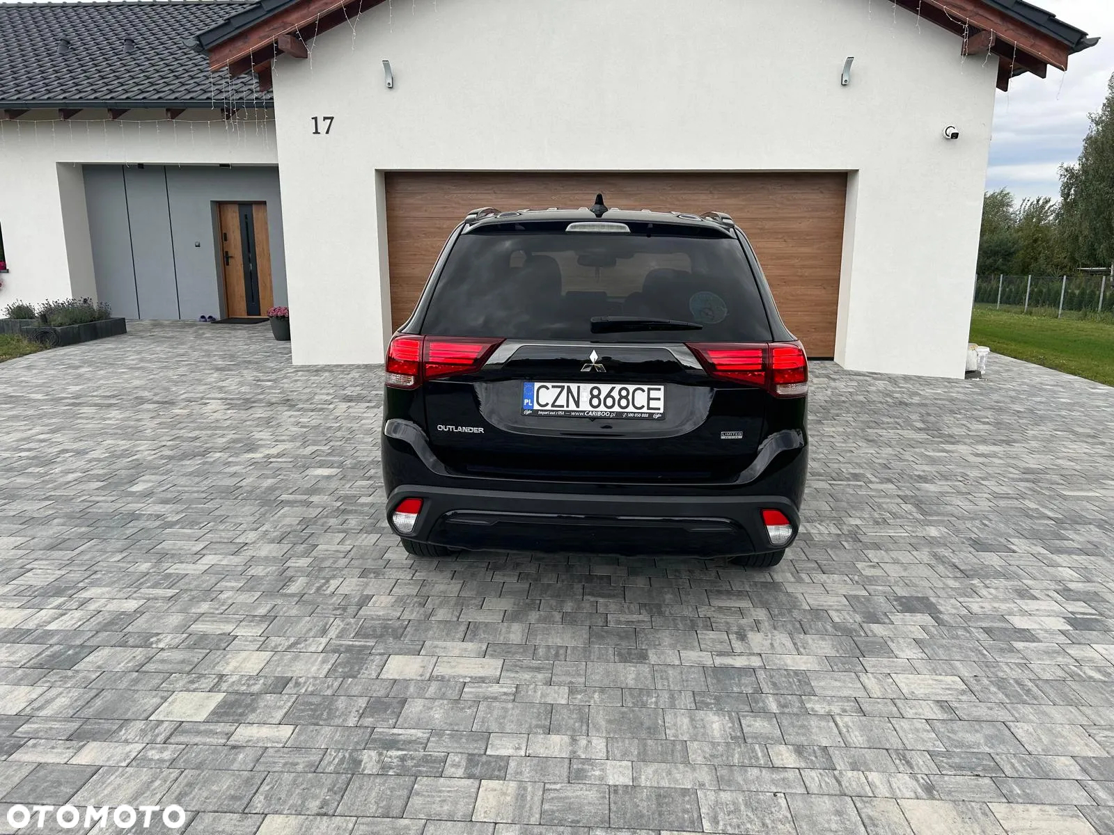 Mitsubishi Outlander - 6