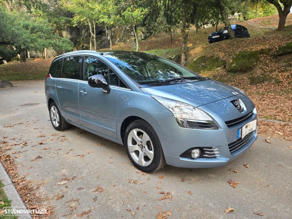 Peugeot 5008 HDI FAP 110 EGS6 Premium - 2