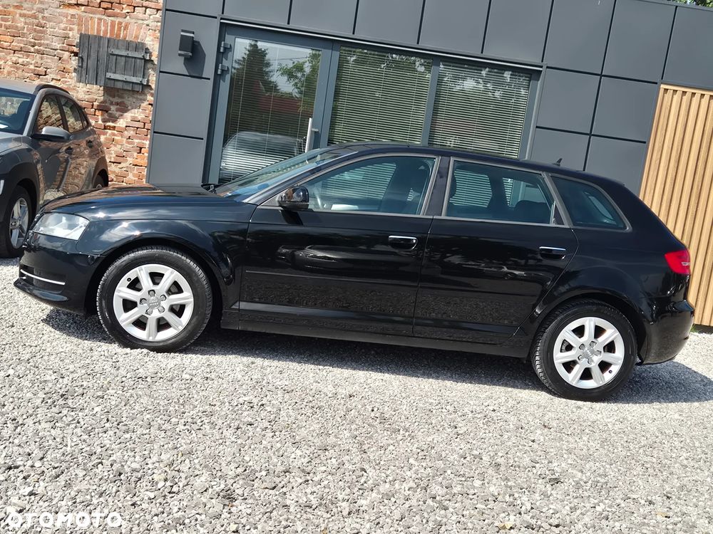 Audi A3 Sportback 1.6 TDI Ambiente - 6