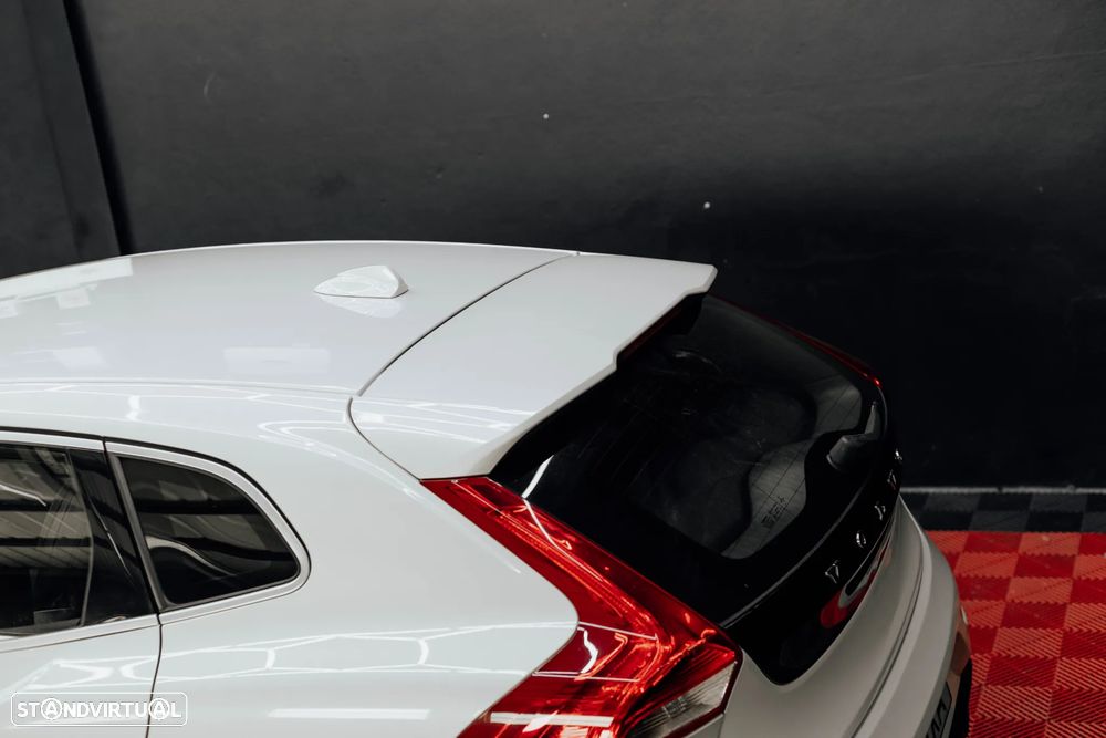 Volvo V40 D2 RDesign - 17