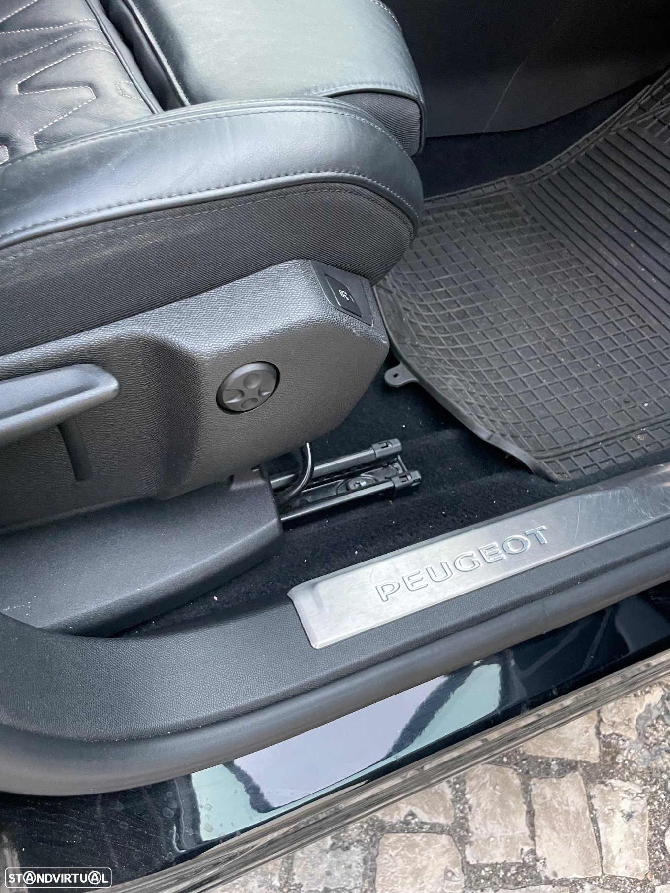 Peugeot 5008 2.0 BlueHDi GT Line EAT8 - 32
