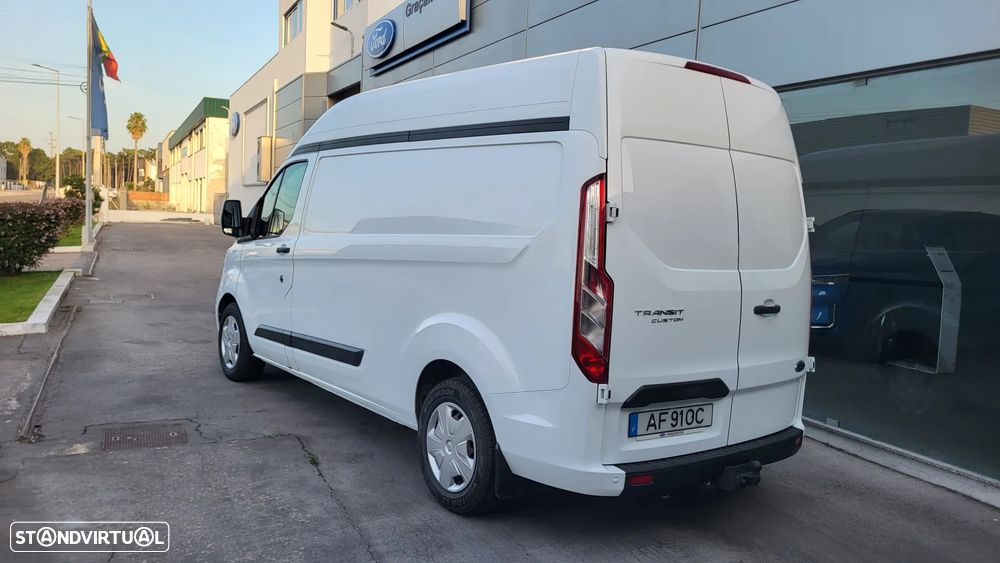 Ford Transit Custom L2H2 (Longa com Tecto Alto) - 4