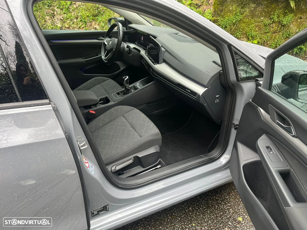 VW Golf Variant 2.0 TDi SCR Life - 14