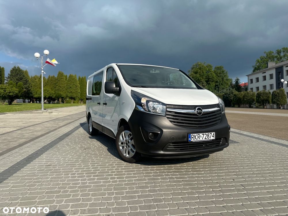 Opel Vivaro - 9