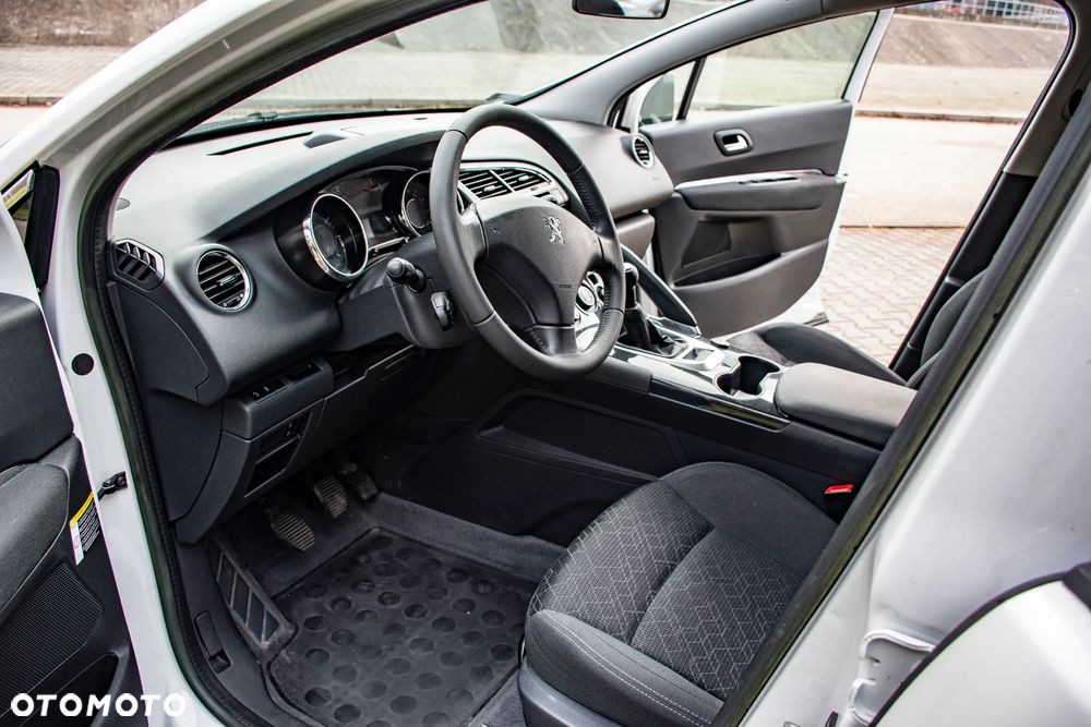 Peugeot 3008 1.6 Premium - 21