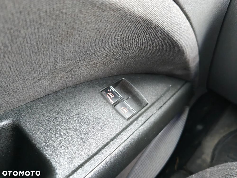 Seat Altea 1.6 Rebel - 21