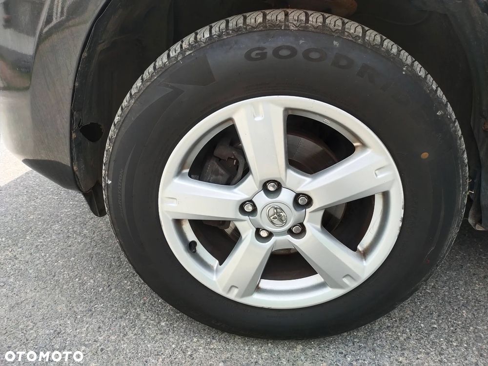 Toyota RAV4 2.2 D-4D 4x4 Executive - 9