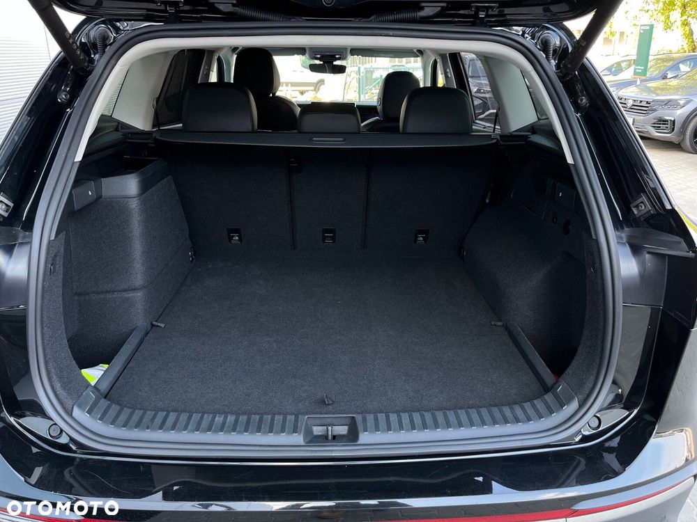 Volkswagen Tayron 1.5 TSI eHybrid PHEV 150kW Elegance DSG - 19