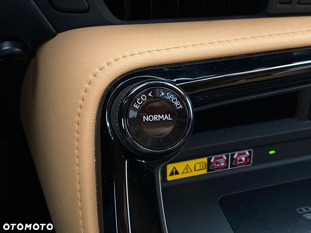 Lexus NX 350h Omotenashi AWD - 23