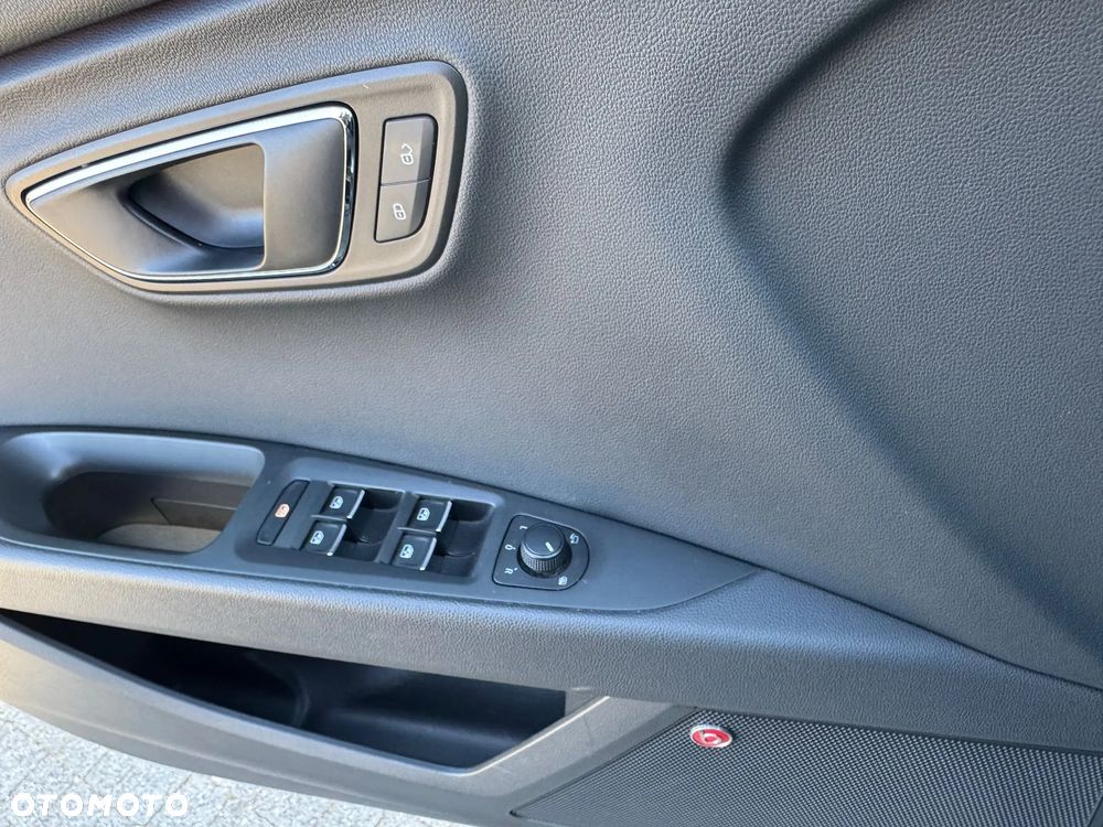 Seat Leon 1.5 TSI ACT DSG OPF FR - 7