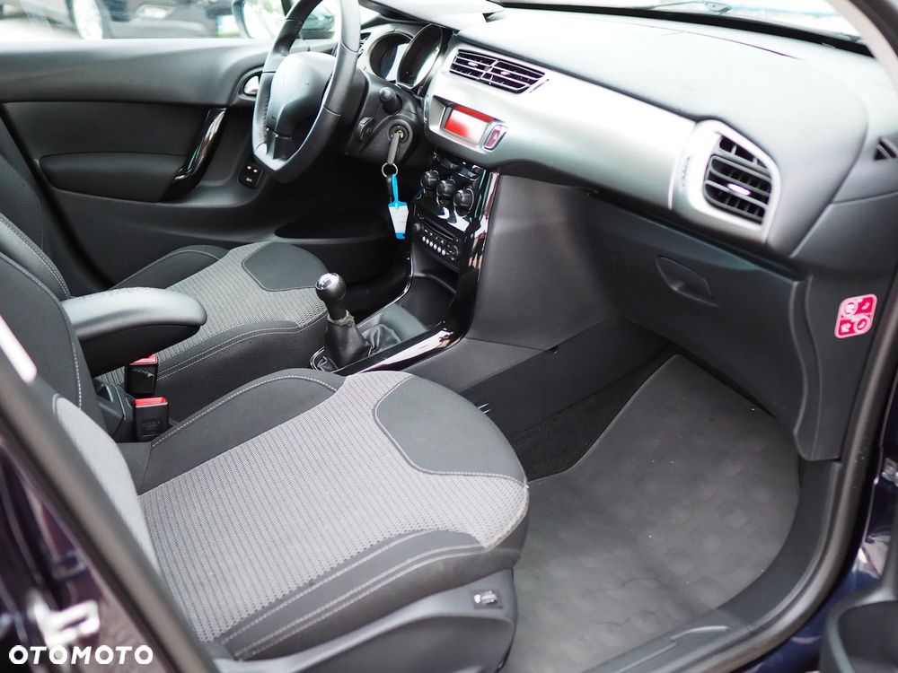 Citroën C3 Pure Tech VTi 82 Exclusive - 24