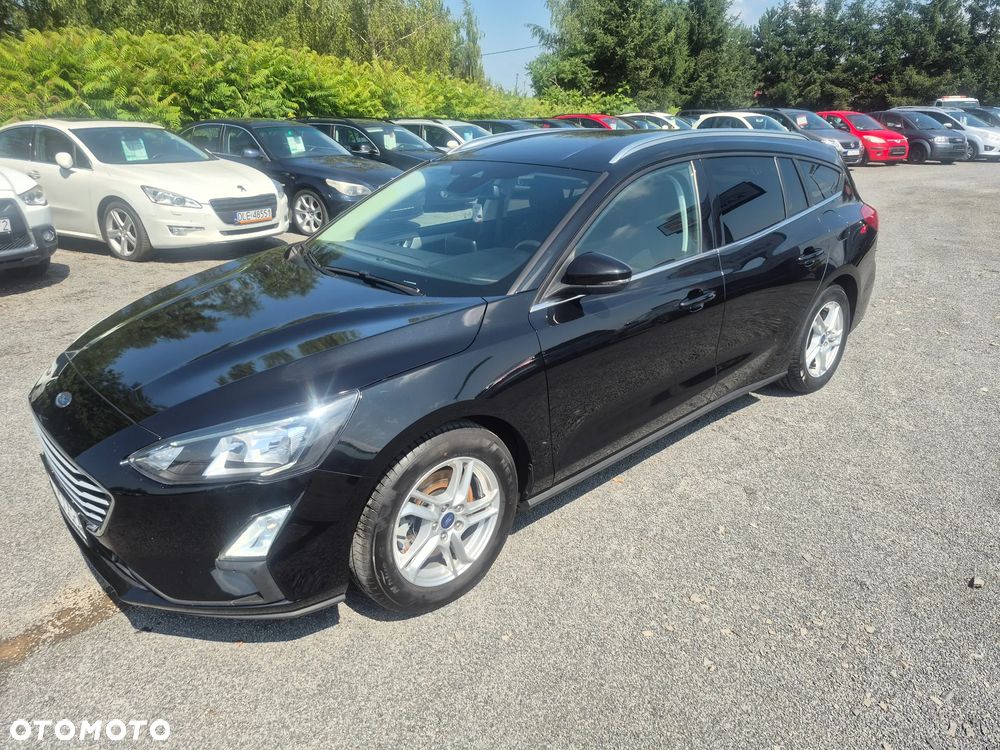 Ford Focus 1.0 EcoBoost STart-Stopp-System TITANIUM DESIGN - 6