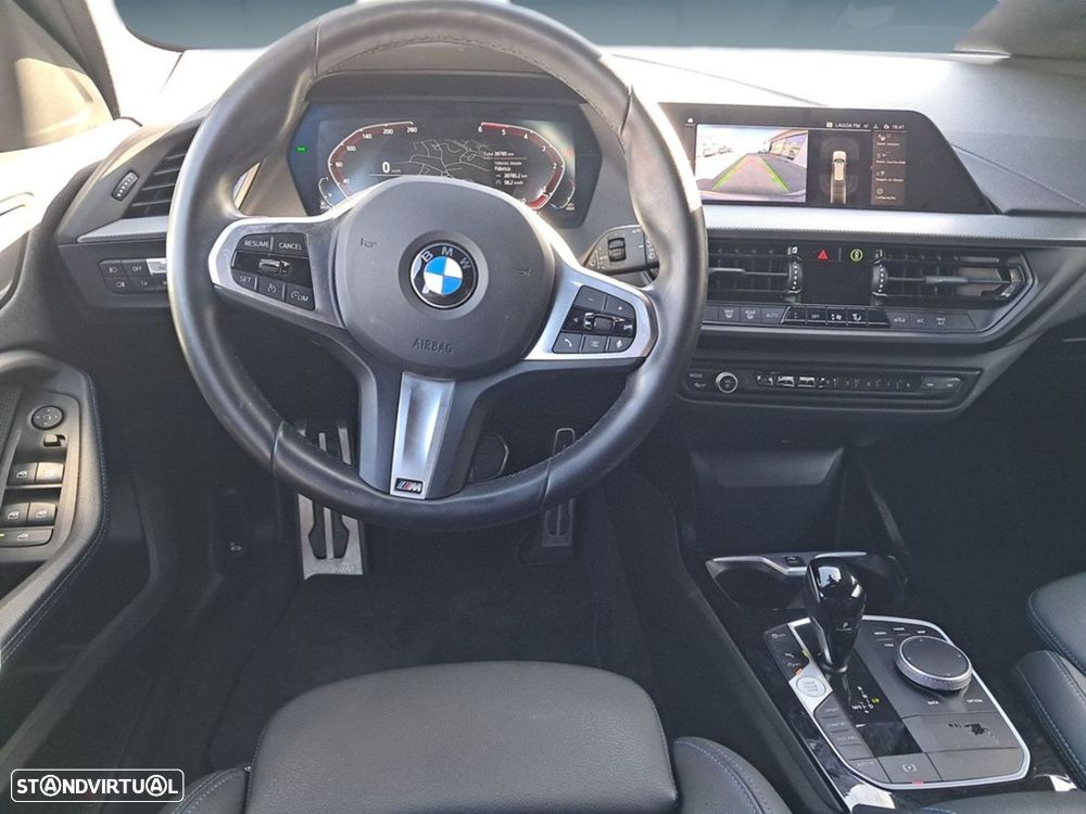 BMW 116 d Pack Desportivo M Auto - 13