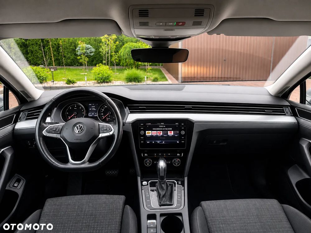 Volkswagen Passat 2.0 TDI SCR DSG Elegance - 10
