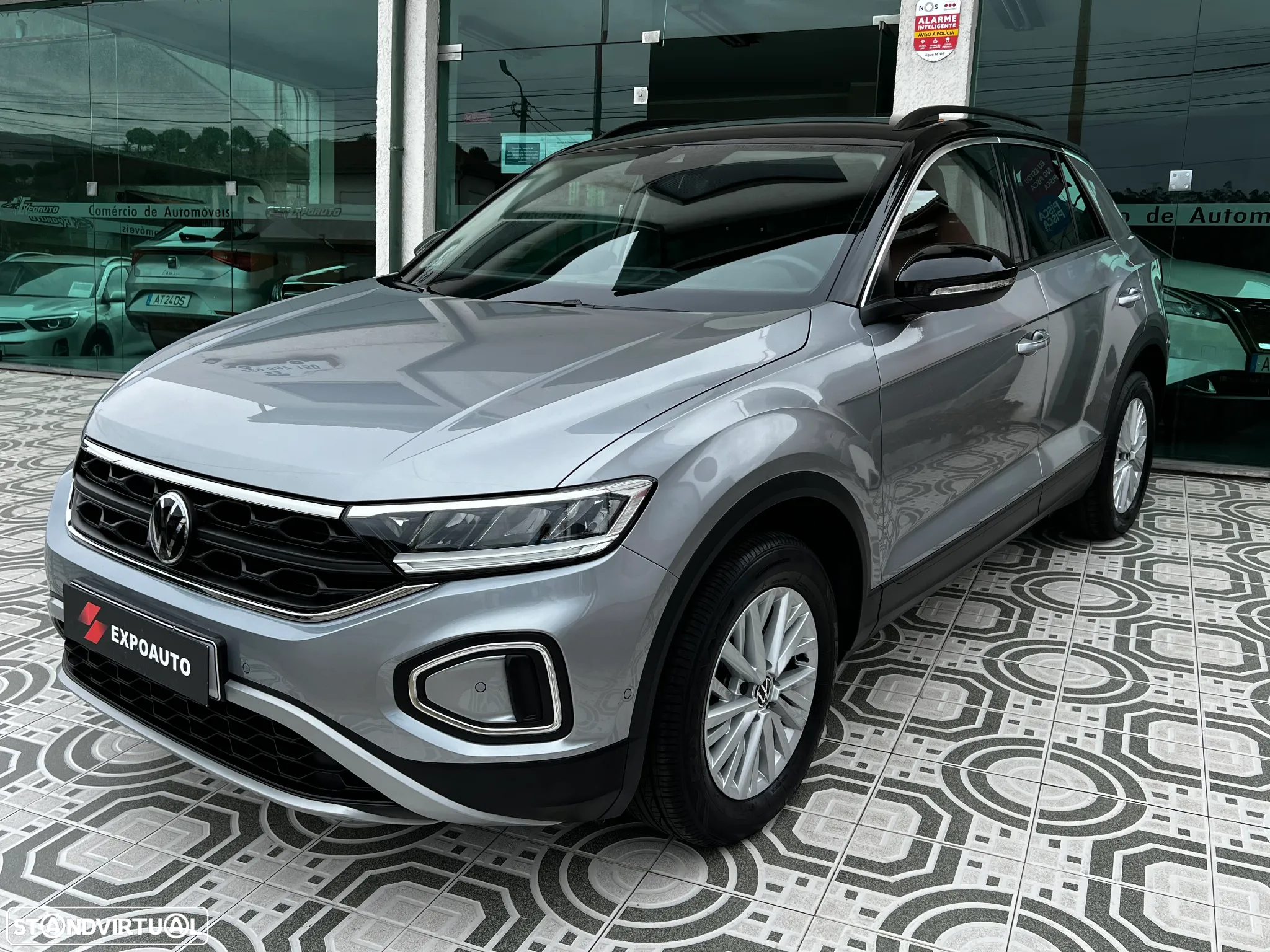 VW T-Roc 1.0 TSI Urban - 3