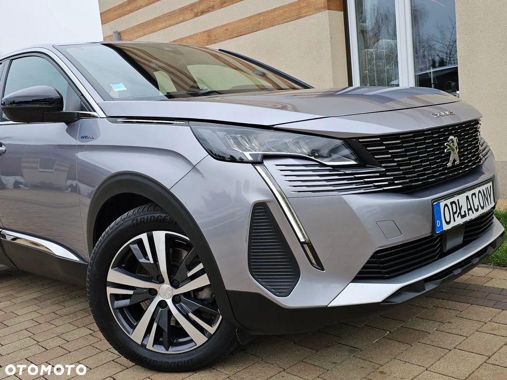 Peugeot 3008 1.6 PureTech HYbrid Allure S&S EAT8 - 1