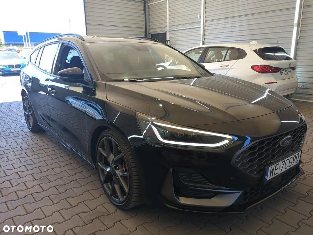 Ford Focus 2.3 EcoBoost ST X - 4