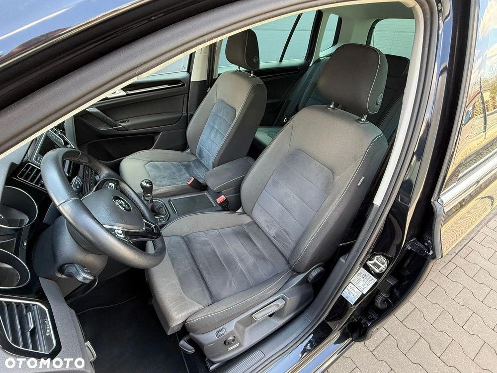 Volkswagen Golf Sportsvan 1.4 TSI (BlueMotion Technology) Highline - 29