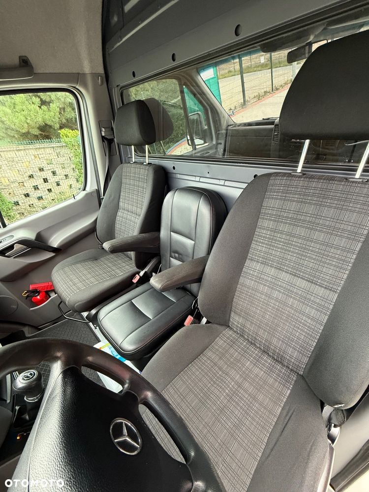 Mercedes-Benz Sprinter maxi - 29