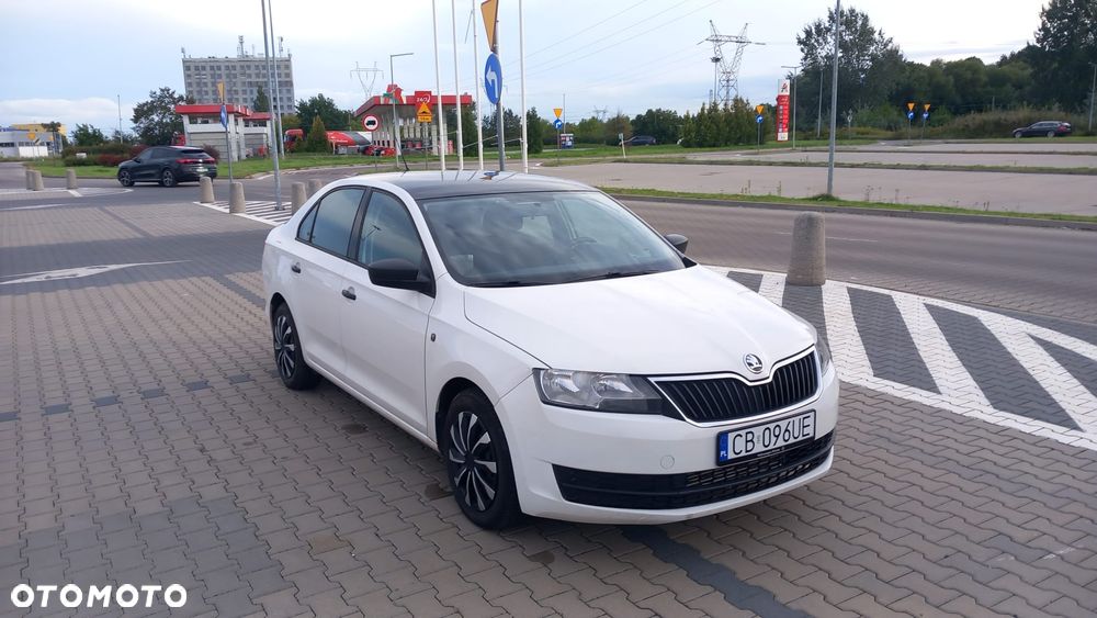 Skoda RAPID 1.6 TDI DPF Edition - 22