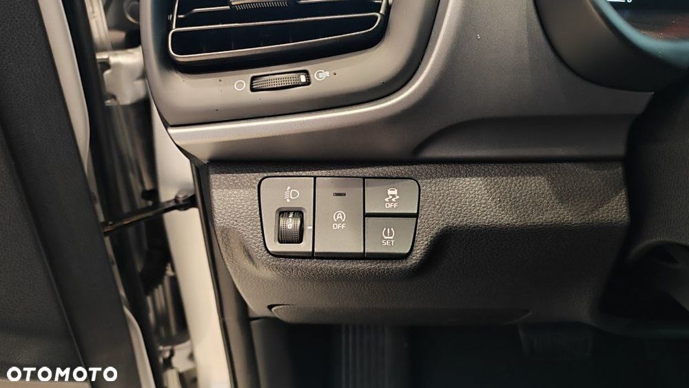 Kia Stonic - 14