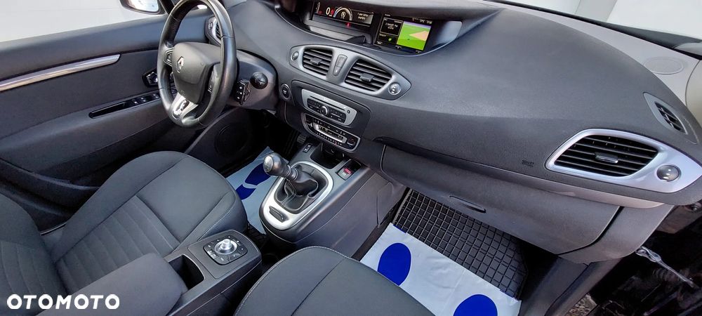 Renault Scenic 1.5 dCi Bose - 33