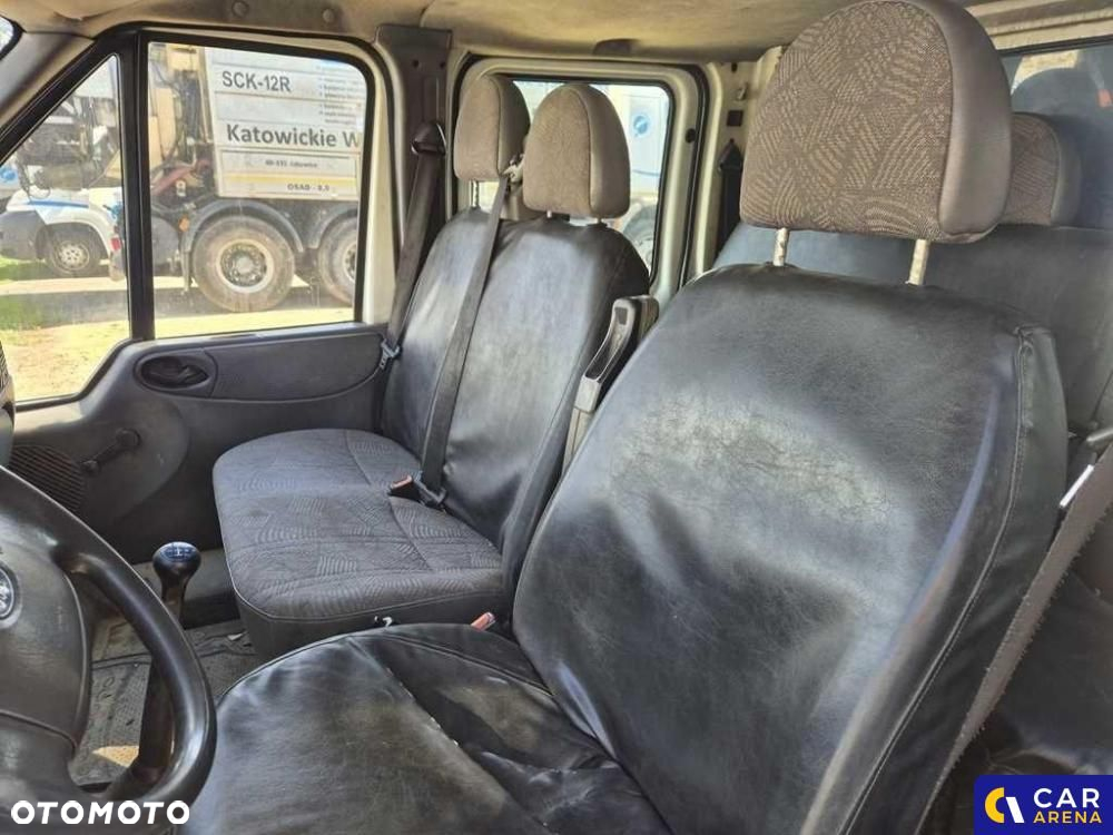 Ford Transit - 15