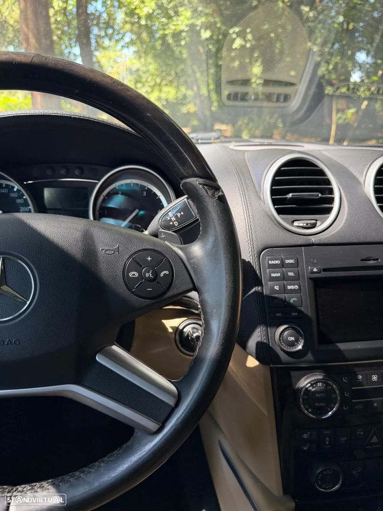 Mercedes-Benz GL 350 CDI BlueEfficiency - 50