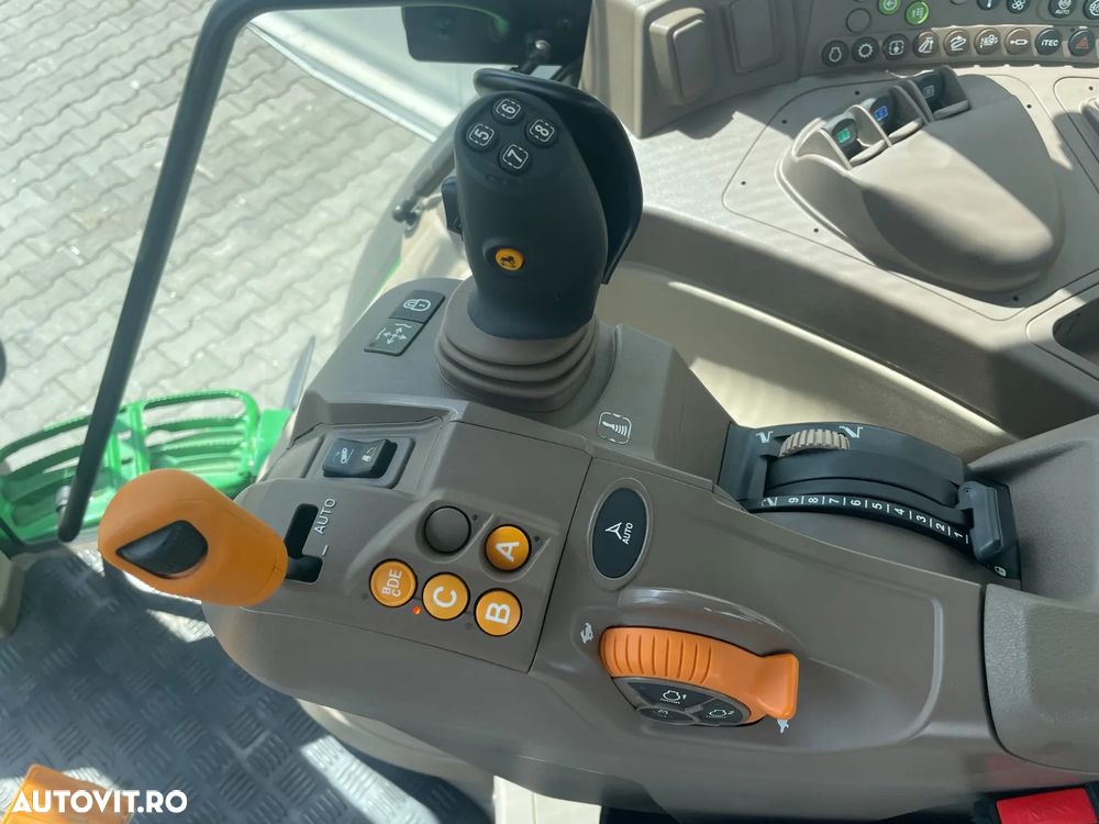 John Deere 6155M - 24