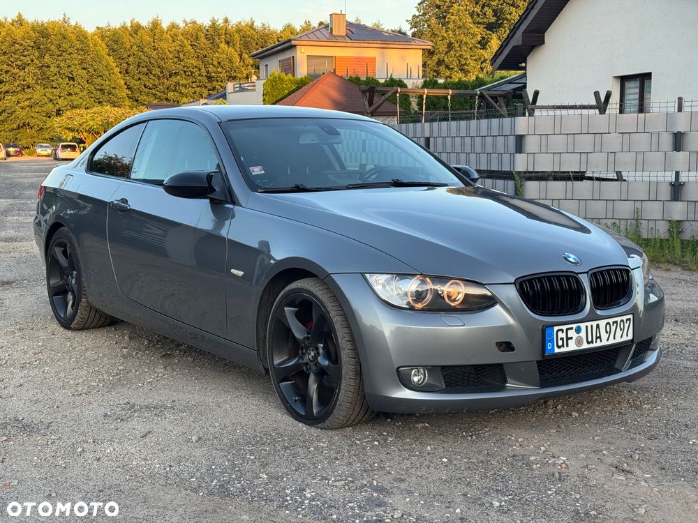 BMW Seria 3 320i - 13