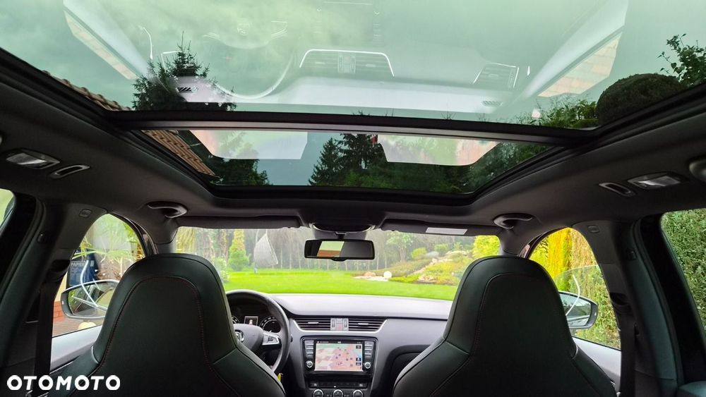 Skoda Octavia 2.0 TDI RS - 29