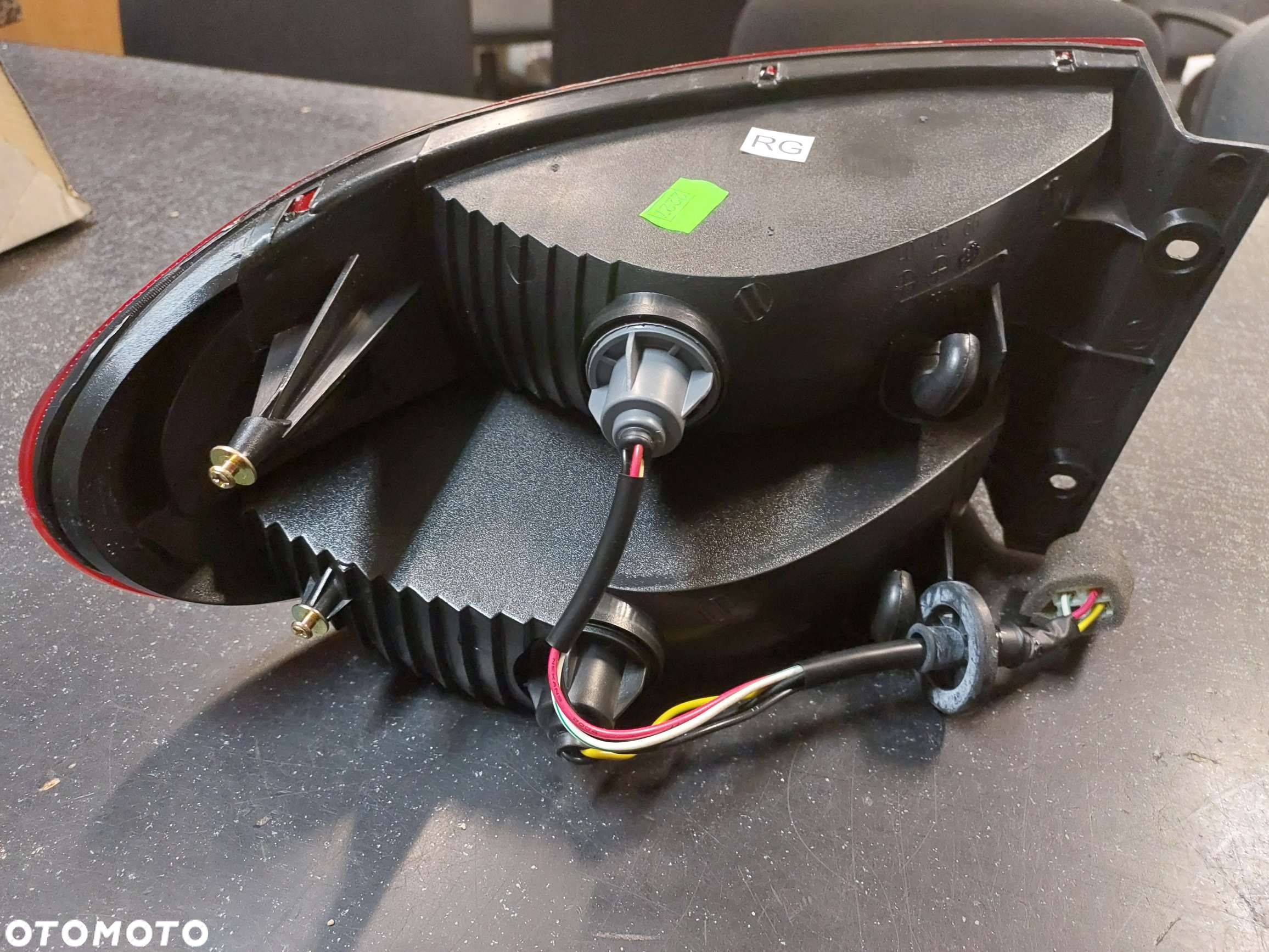 LAMPA TYŁ tylna LEWA  DAEWOO LANOS HACH - 2