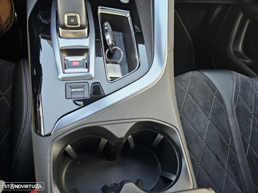 Peugeot 5008 2.0 BlueHDi GT Line EAT8 - 40