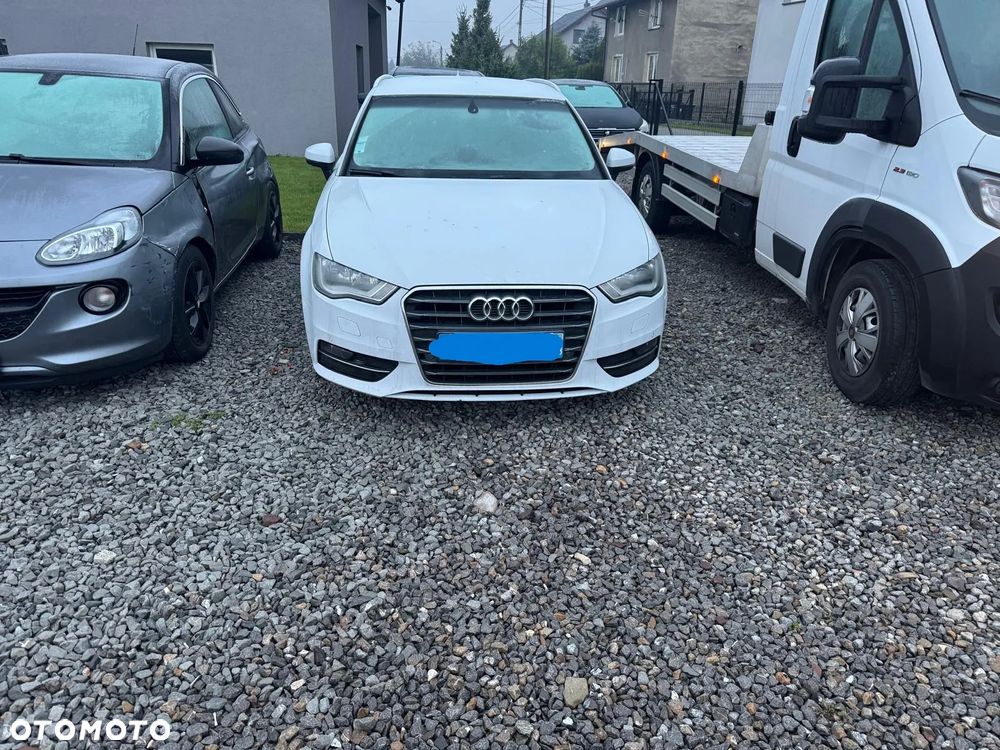 Audi A3 1.6 TDI Attraction - 1