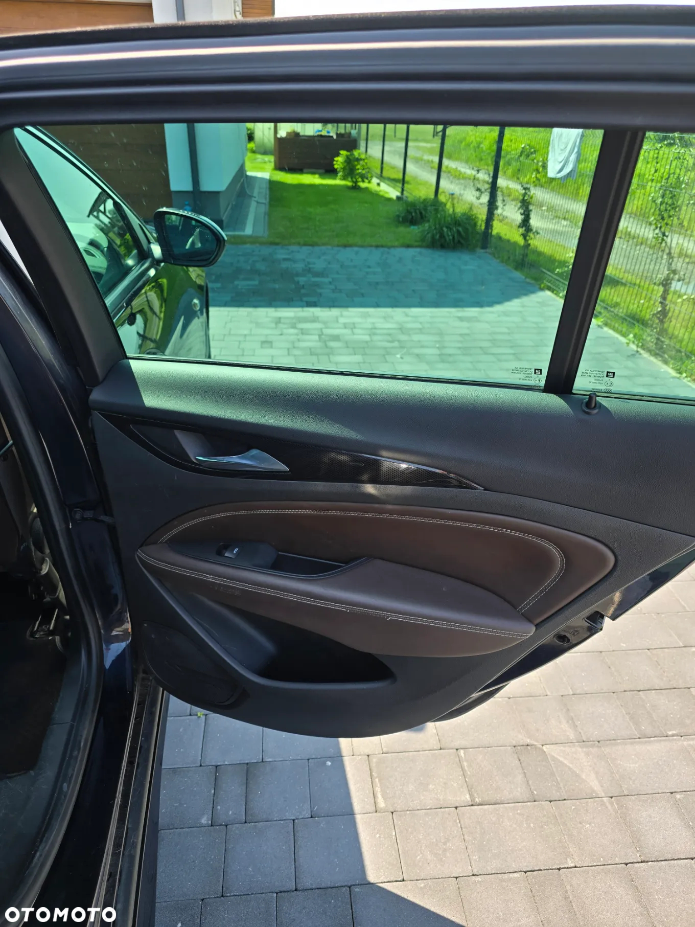 Opel Insignia 2.0 CDTI Executive S&S - 17