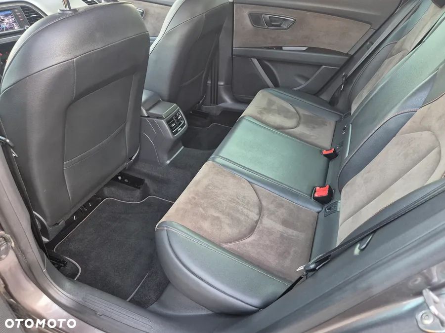 Seat Leon 2.0 TDI Start&Stop 4Drive X-Perience - 25