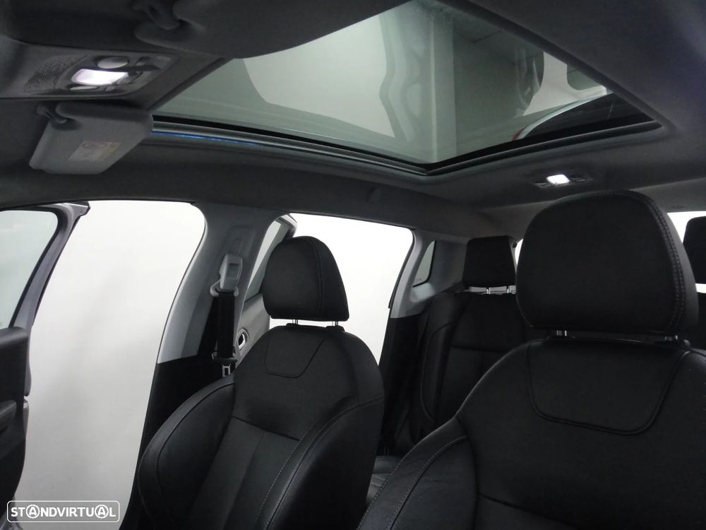 Peugeot 2008 PureTech 110 Stop&Start Allure - 12