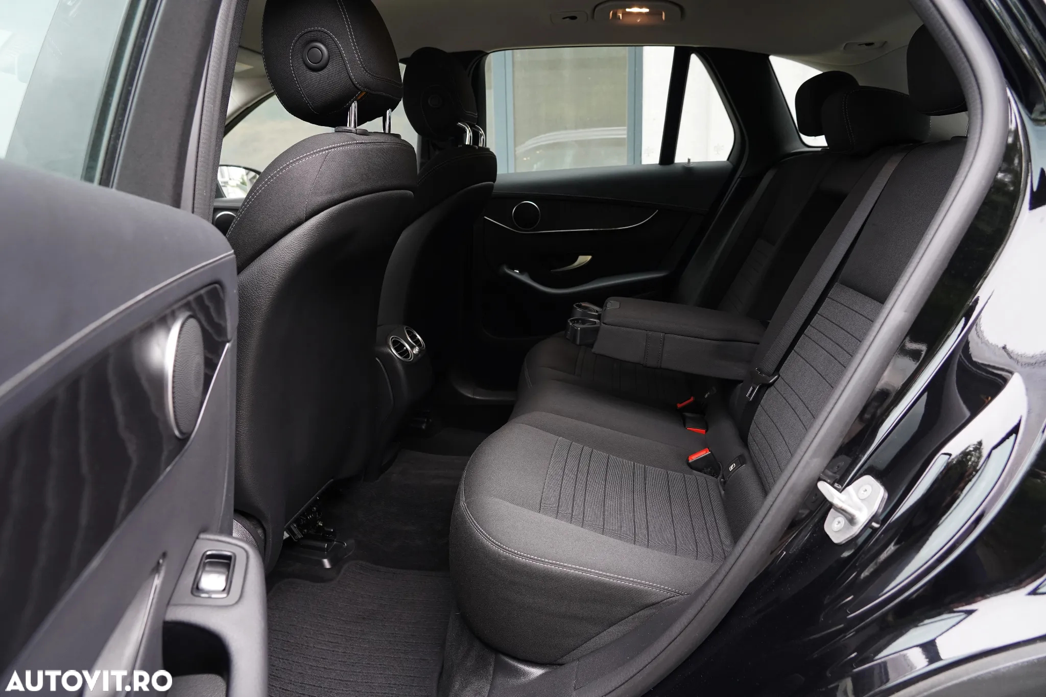 Mercedes-Benz GLC 220 d 4Matic 9G-TRONIC Avantgarde Advanced - 9