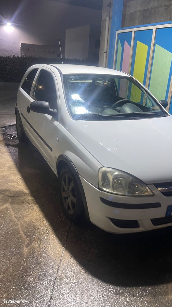 Opel Corsa 1.3 CDTI Essentia - 2